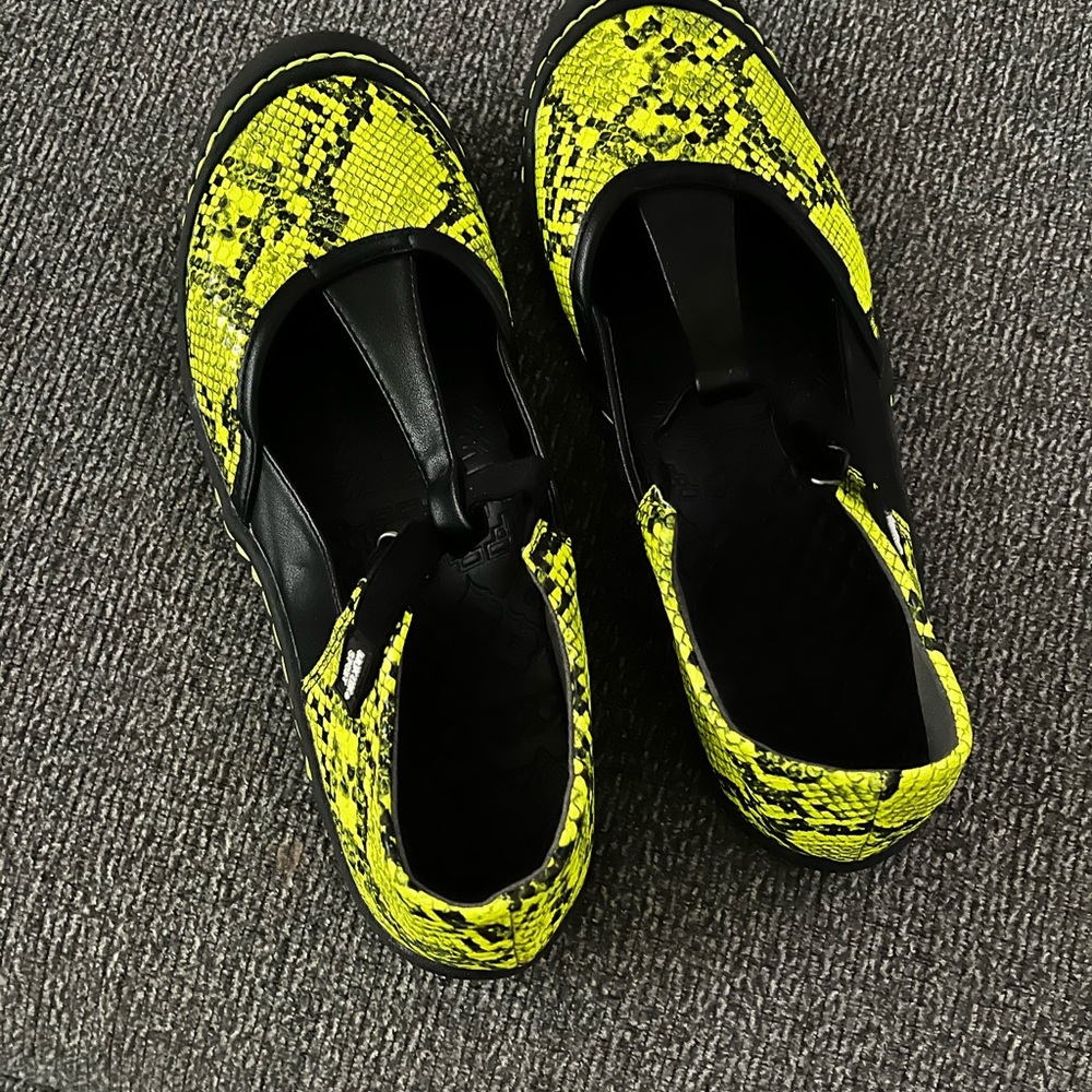 Cute Lime Green MukSports
